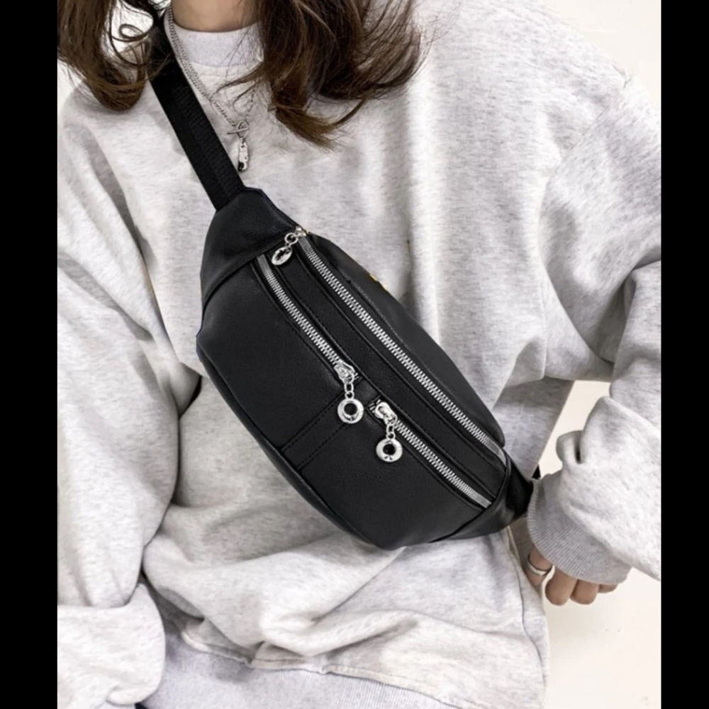 Women’s Black Multi-Compartments Pebble Embossed … - image 1